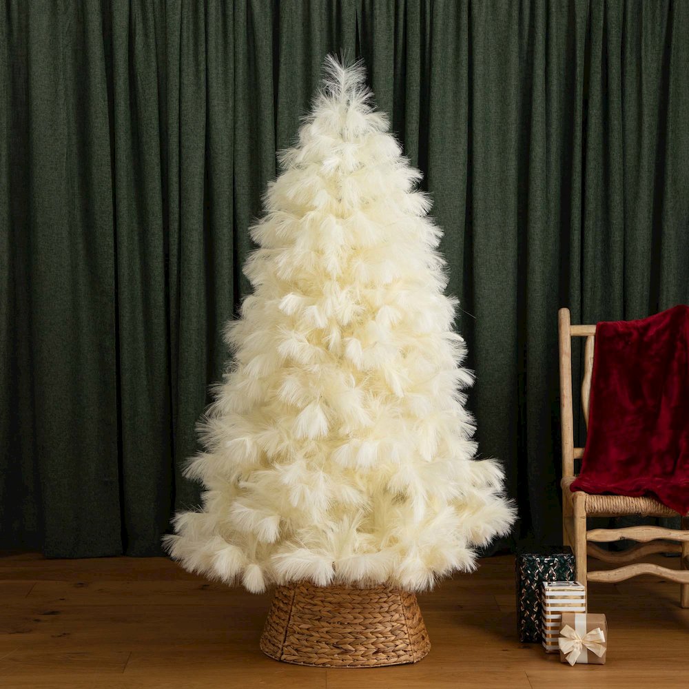 6ft. Artificial Off-White Pampas Grass Christmas Tree