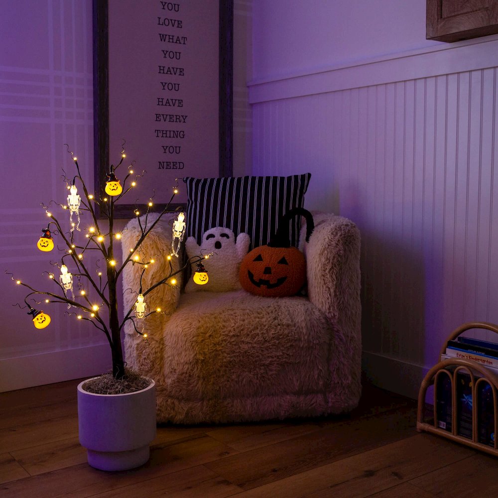 3ft. Pre-Lit Artificial Halloween Pumpkins and Skulls Ornament Tree
