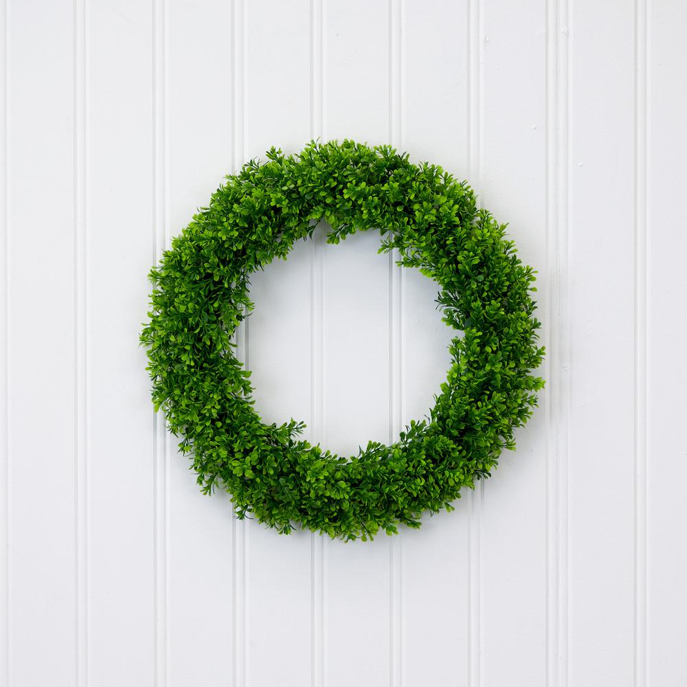 20in. Artificial Boxwood Wreath