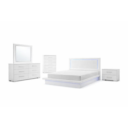 Furniture Sapphire 5-Piece Wood Queen Bedroom Set in White