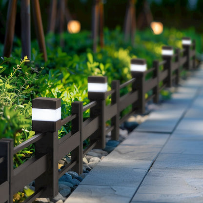 Sunjoy Cromwell Solar Garden Border Fencing Brown (5PK)