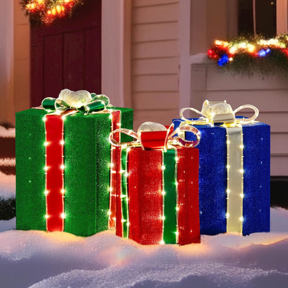 Sunjoy 3D Lighted Gift Box Tinsel Santa Holiday Outdoor Christmas Decoration Set