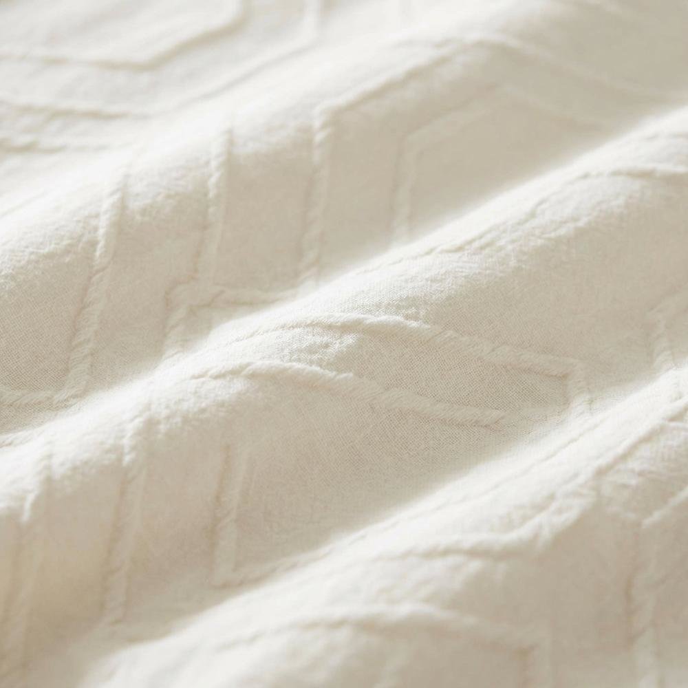 Quincy 4-Piece Queen Comforter Set - Ivory