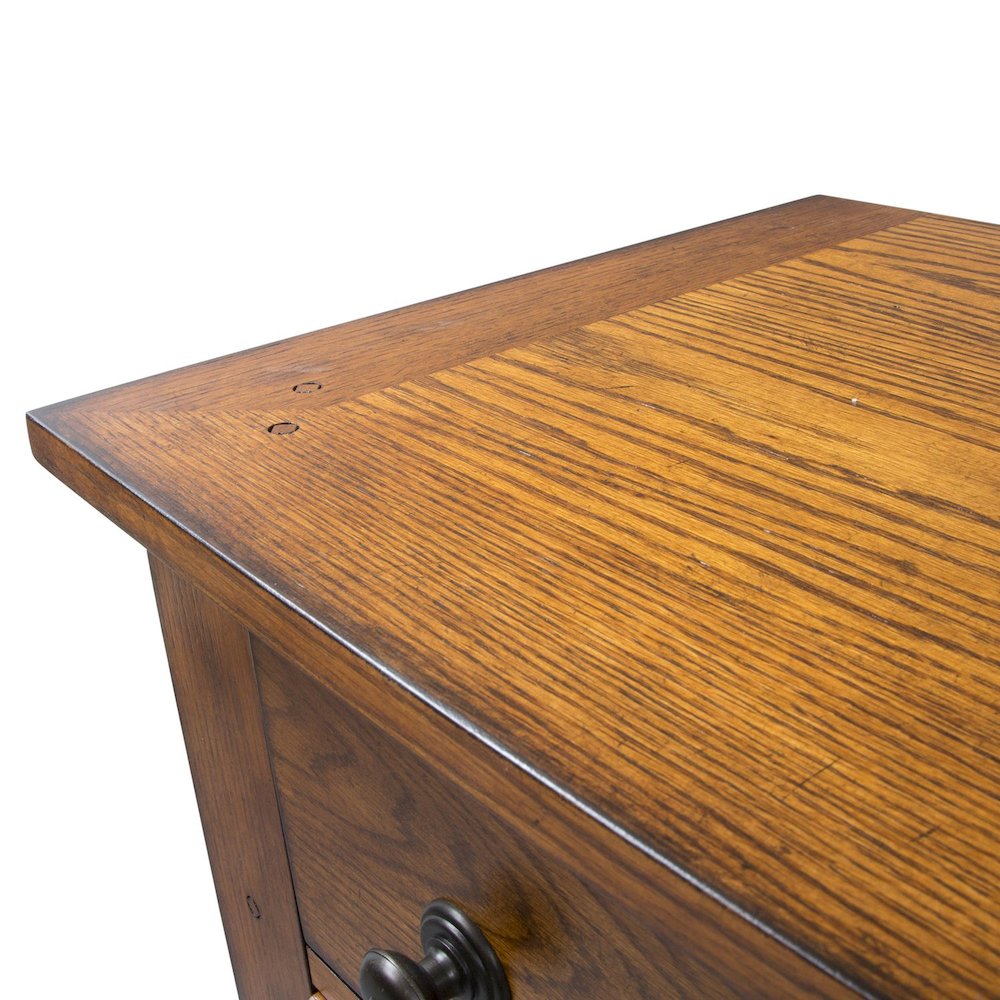 Grandpas Cabin 5 Drawer Chest in Aged Oak
