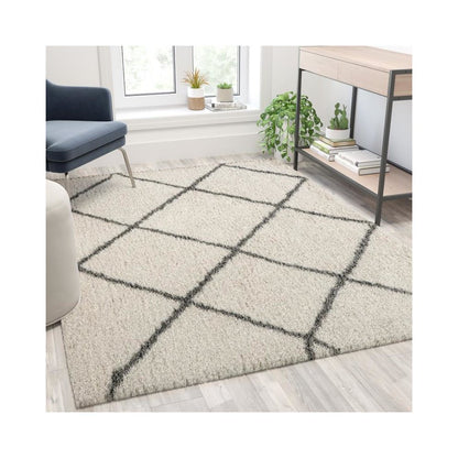 Shag Style Diamond Trellis Area Rug - 5' x 7' - Ivory/Gray Polyester (PET)