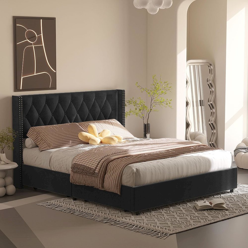 Amelia 4-Drawer Velvet Platform Bed