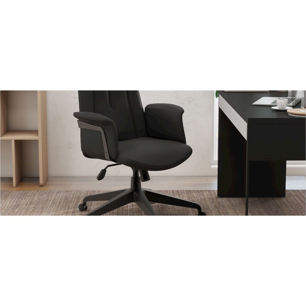 Inifini Collection Modern Office Chair In Black