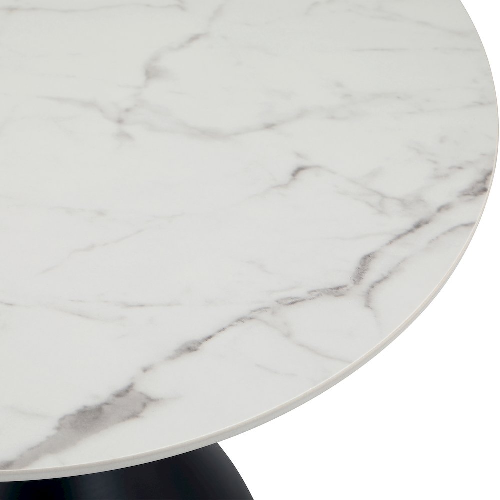 Bento Collection Modern End Table In Black