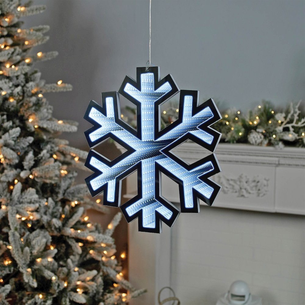 Holiday Snowflake Ekkolight 15.75"H