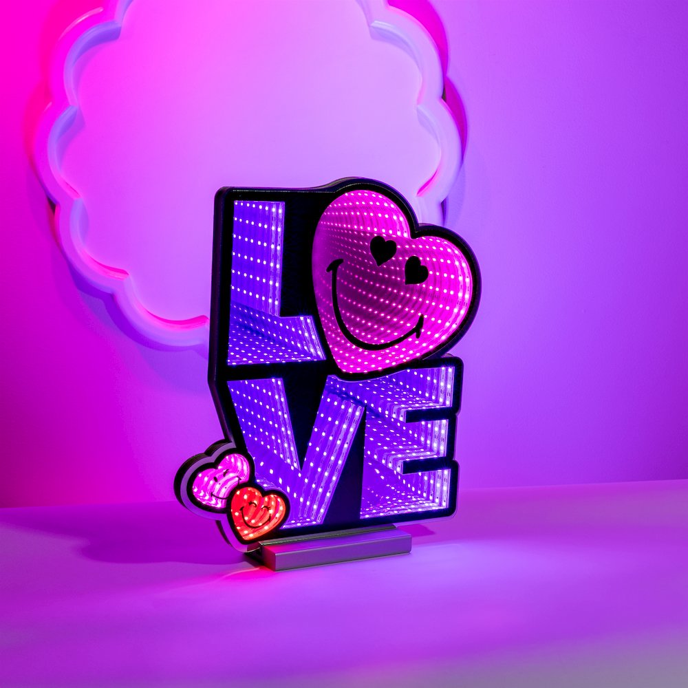 SmileyWorld Love Square Ekkolight 14.5"H