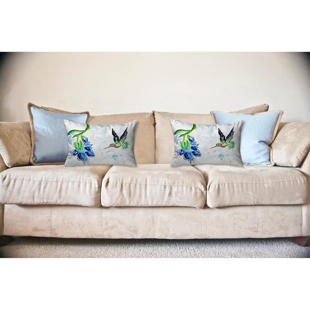 Hovering Hummingbird No Cord Pillow 16x20