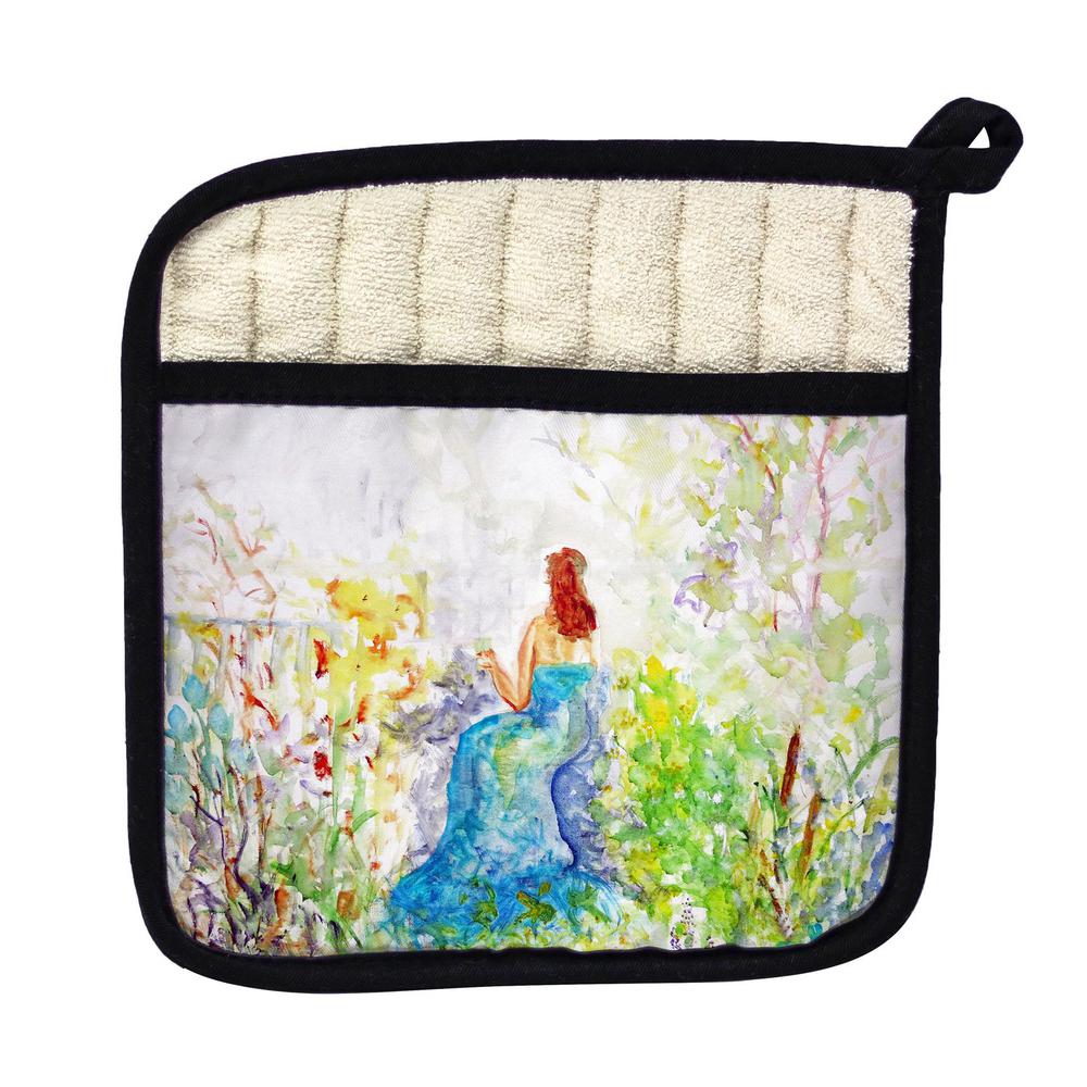 Solitude Pot Holder