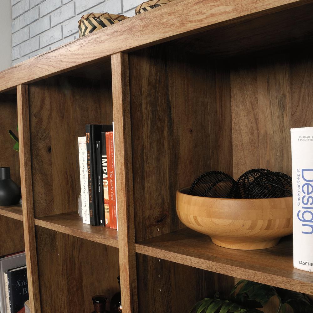 Cannery Bridge Library, Sindoori Mango finish
