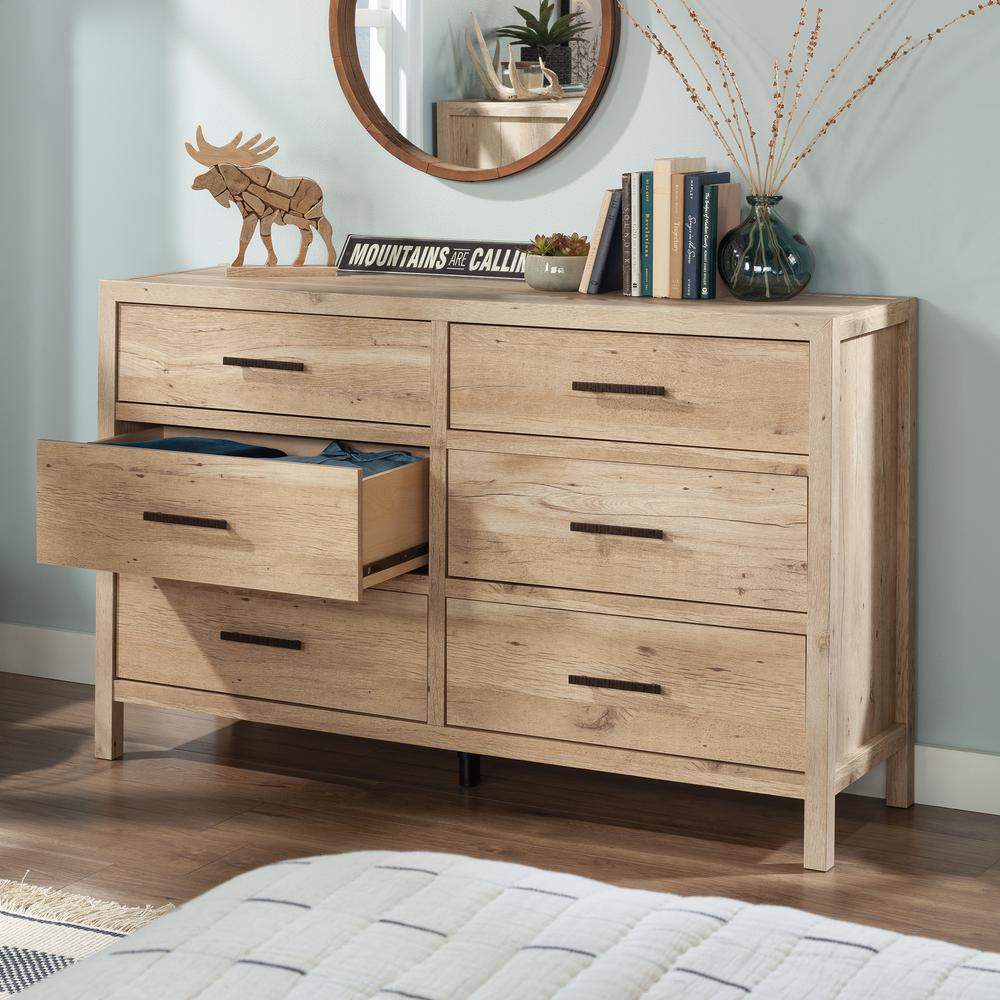 Pacific View Dresser, Prime Oak finish