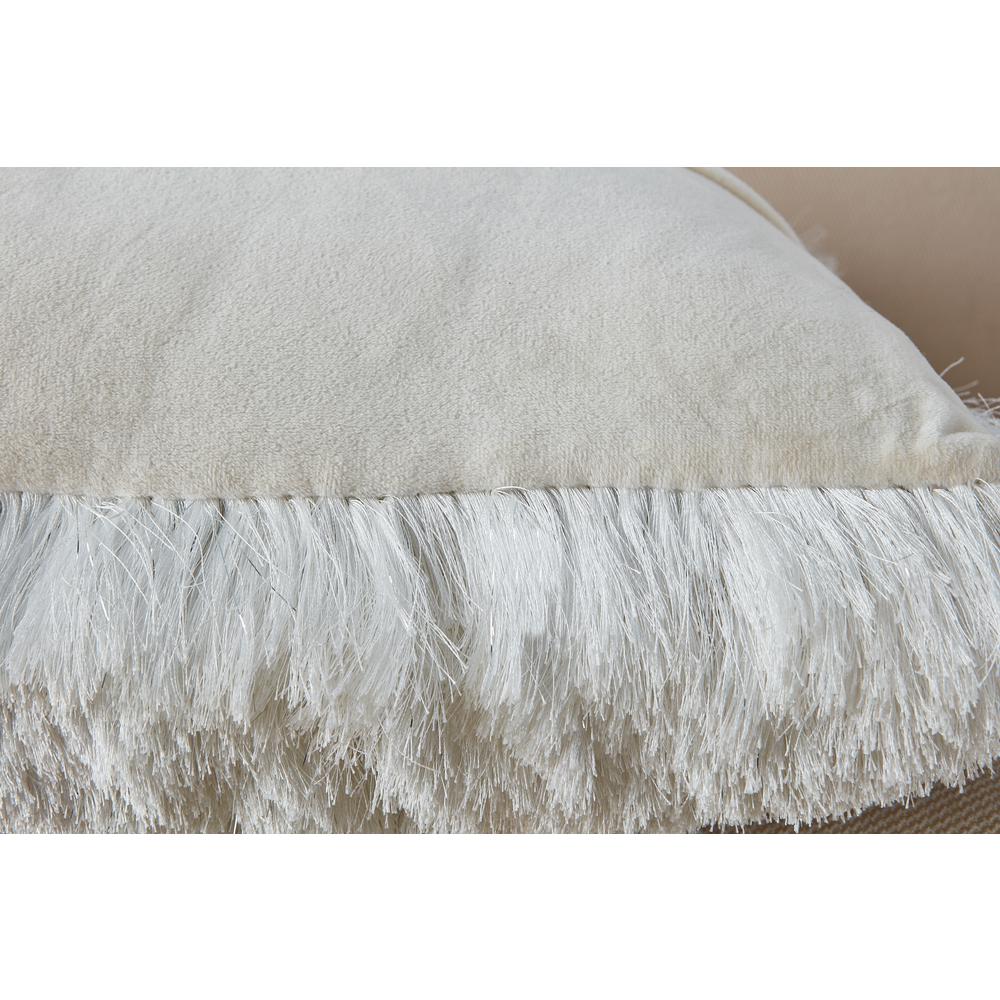 URBAN01 WHITE PILLOW 20" X 20"