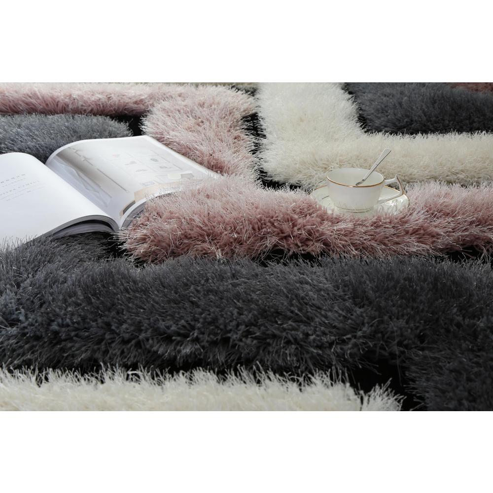 MDA 3 D  SHAG  MDA04  8' X 10'