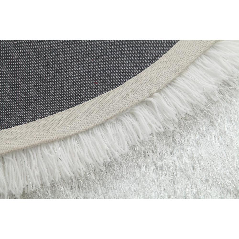 MANHATTAN  WHITE  MH02  5' X 8' OVAL