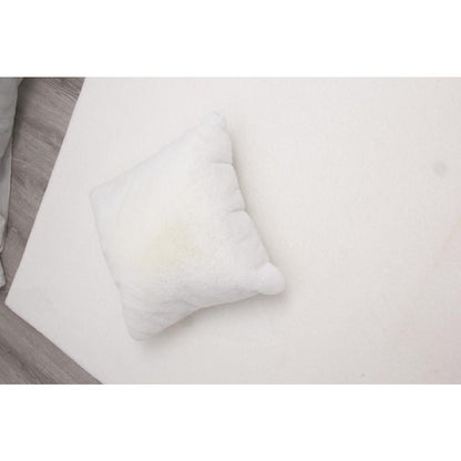 FAUX RABBIT FUR  WHITE RB01 5' X 7'