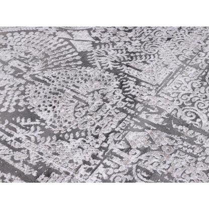 HYPNOS COLLECTION 06 7'11" X 10'6"