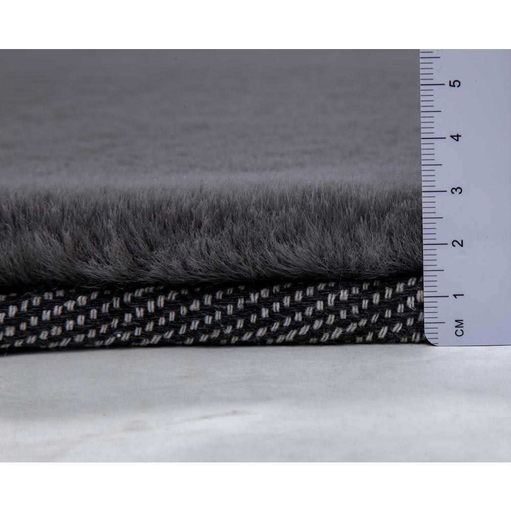 FAUX RABBIT FUR GREY  RB04 3'6" X 5'6"