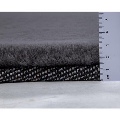 FAUX RABBIT FUR GREY  RB04 3'6" X 5'6"
