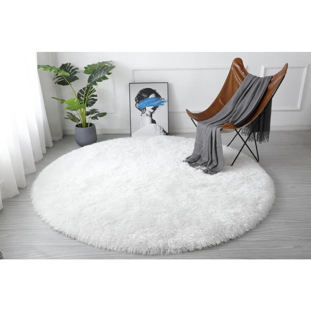 MANHATTAN  WHITE  MH02  7' X 7'