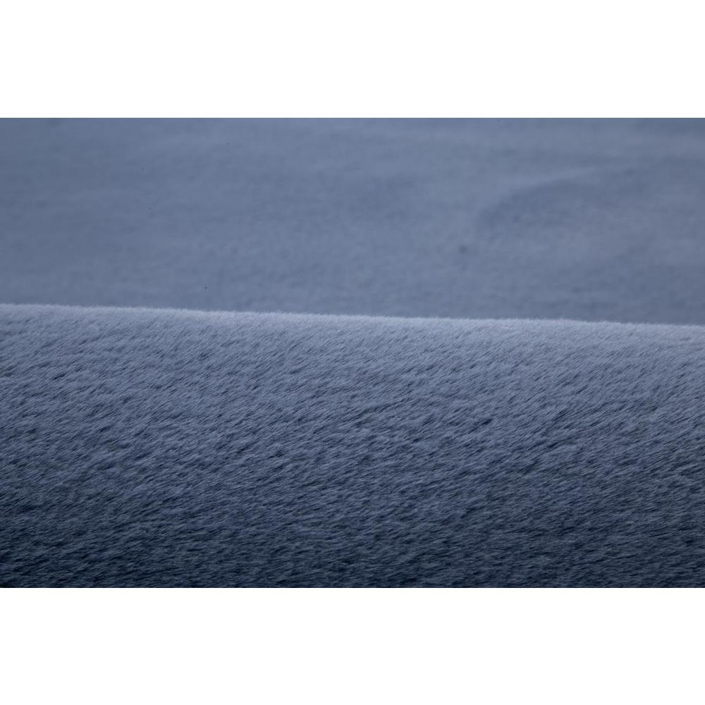 RABBIT SKIN BLUE RB10   5' X 7'