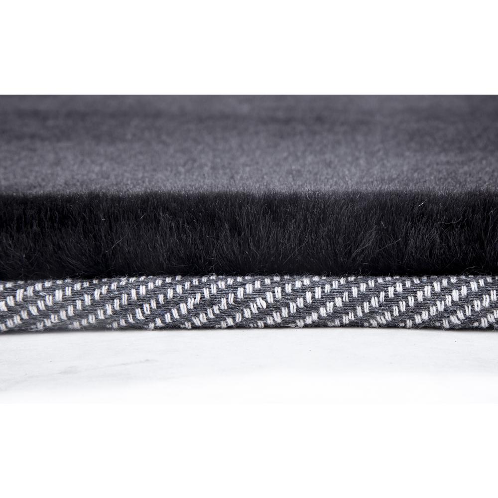 FAUX RABBIT FUR BLACK RB02 7'6" X 9'6"