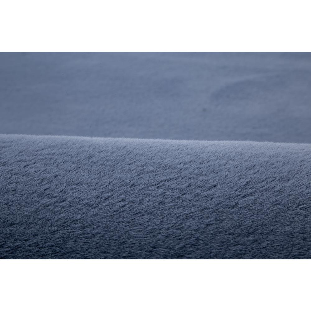 RABBIT SKIN BLUE RB10   5' X 7'