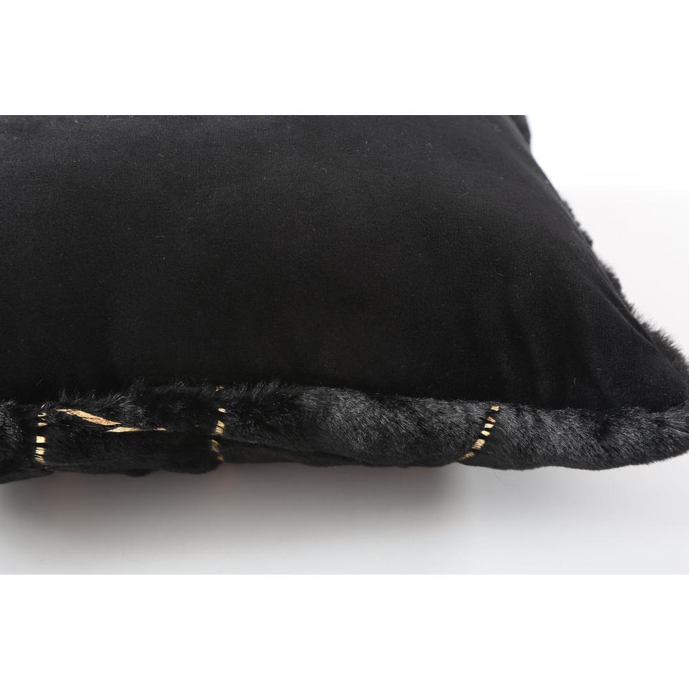 EMMA PILLOW  EMP02 20" X 20"