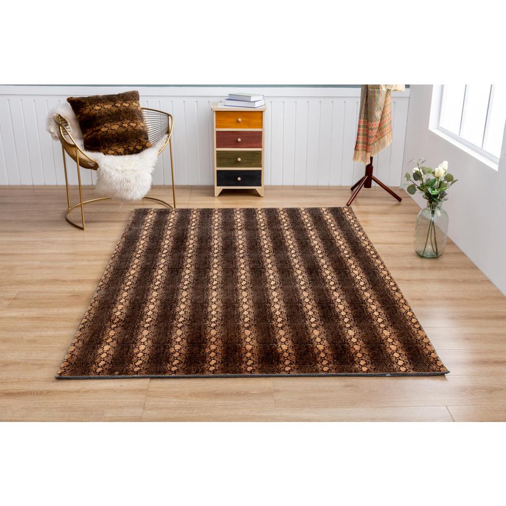 FAUX  FUR SNAKE FU03  5' X 7'