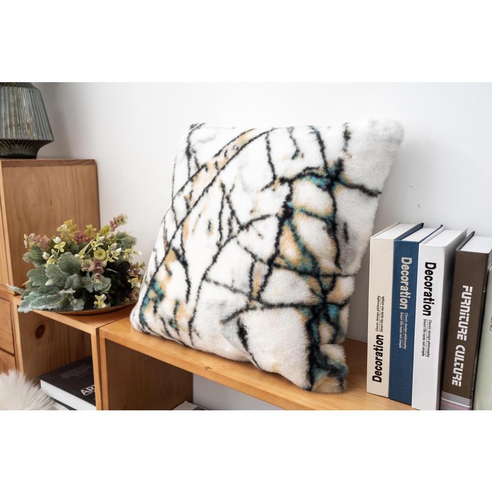 LUXURY  02  PILLOW MARBLE  20" X 20"