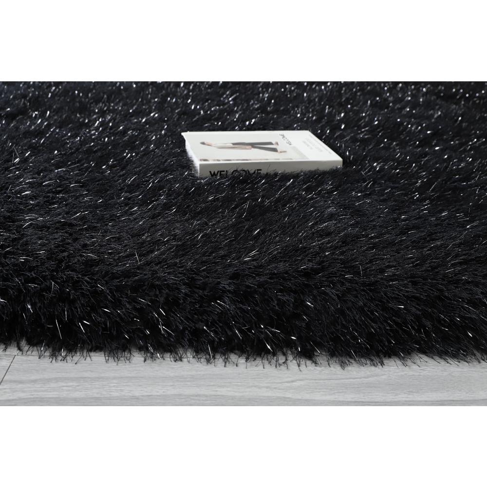 MANHATTTAN 08  BLACK  2'5 X 4'5 RECTANGLE