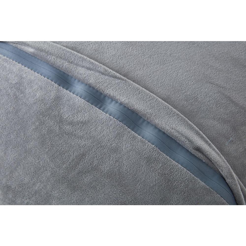 URBAN02 GREY PILLOW 20" X 20"