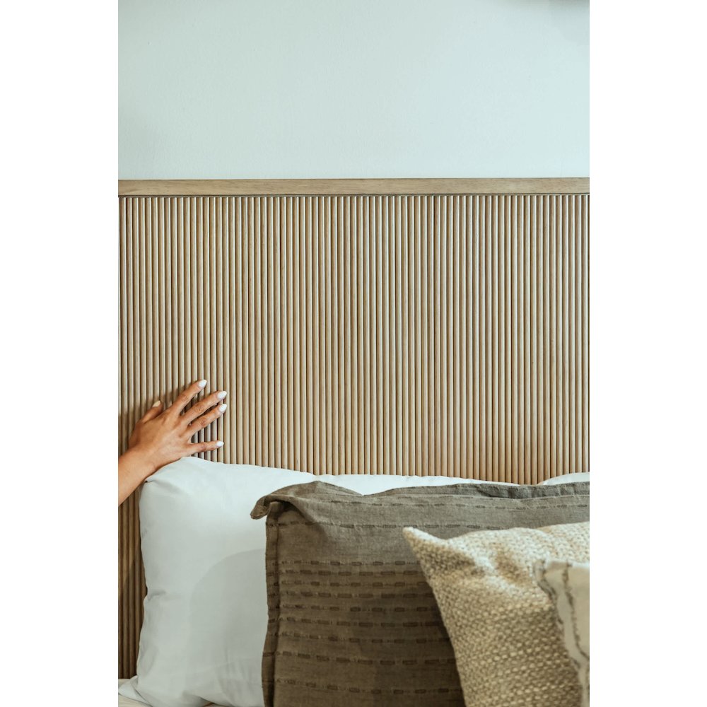 Manhattan Valley - Headboard - Queen - Dusty Rose Finish