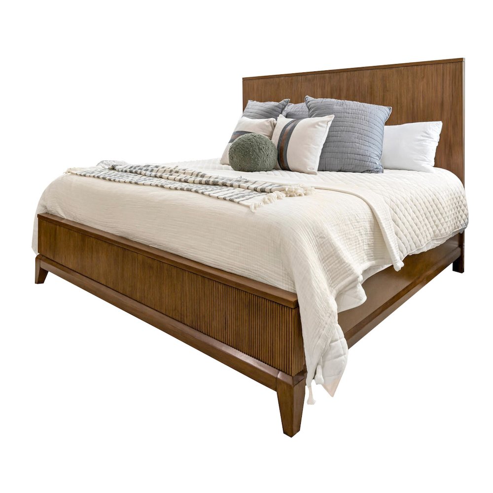 Manhattan Valley - Bed - Queen - Vintage Chestnut Finish