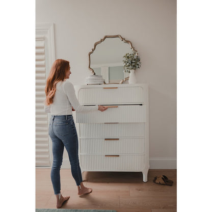 Montauk - 5-Drawer Chest - White Finish