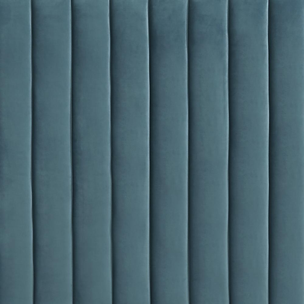 Arabelle Sea Blue Bed in Queen