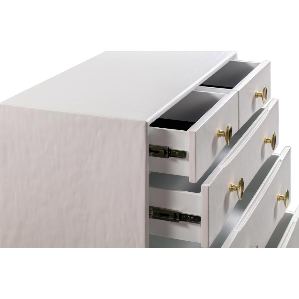 Divine White Chest Dovetail Drawers, White