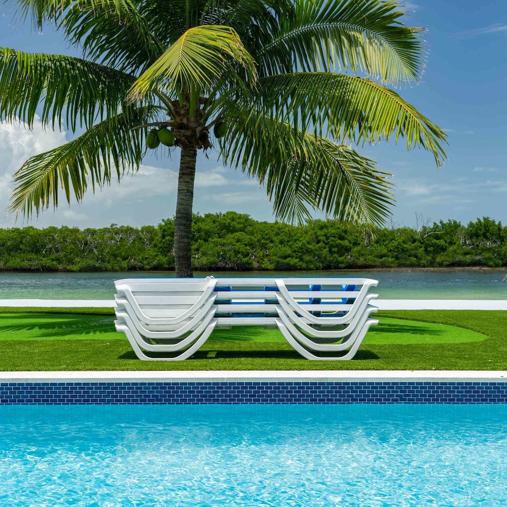Panama Jack Abaco 3-Piece Chaise Lounge Set
