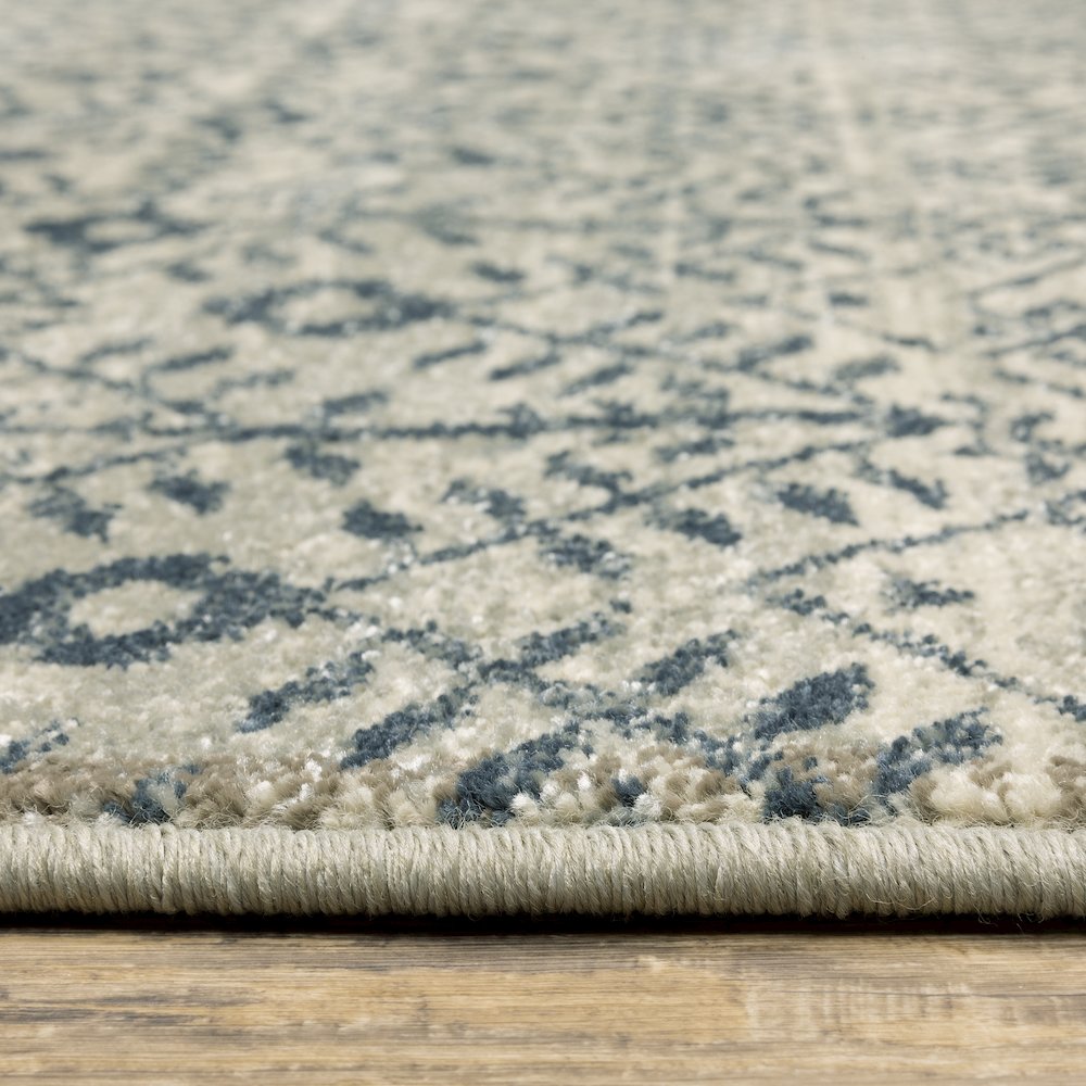 Branson BR02A Blue/ Beige Indoor Area Rug - 6'7" x 9'2"