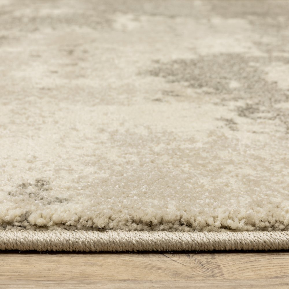 Carson 0734D Beige/ Grey Indoor Area Rug - 2' x 3'