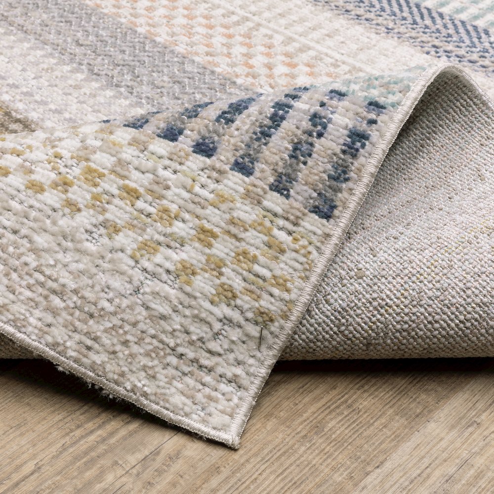 Cavett CAV08 Ivory/ Multi Indoor Area Rug - 5'3" x 7'6"