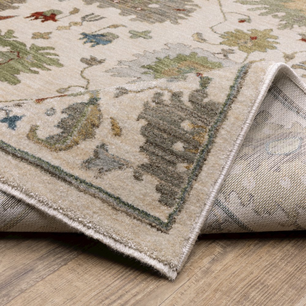 Eliana ELI10 Ivory/ Multi Indoor Area Rug - 7'10" x 10'10"