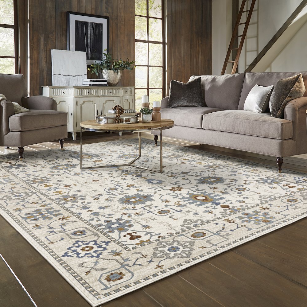 Ellington ELL10 Ivory/ Blue Indoor Area Rug - 7'10" x 10'10"
