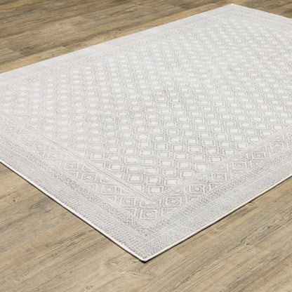 Montecito 094W8 White/ Grey Indoor Area Rug - 7'10" x 10'10"