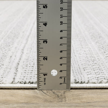 Montecito 4929E White/ Grey Indoor Area Rug - 7'10" x 10'10"