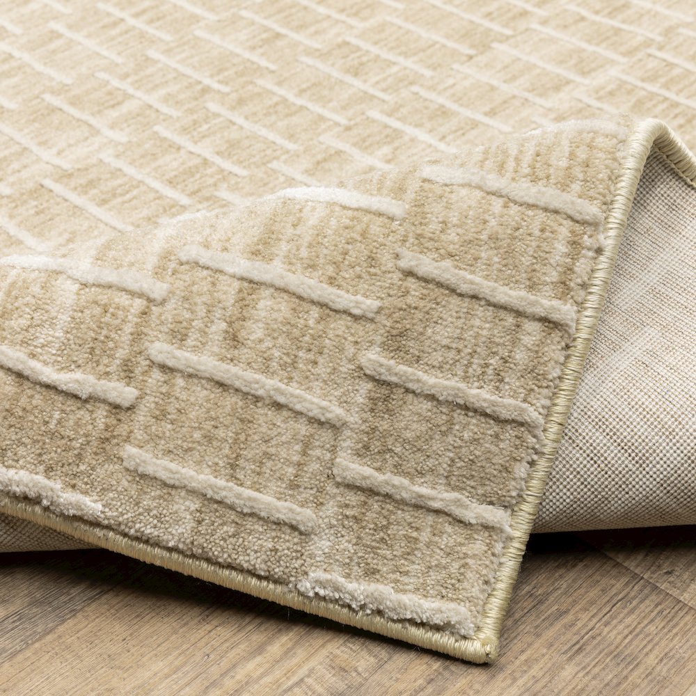 Oliver OLV02 Gold/ Beige Indoor Area Rug - 3'3" x 5'