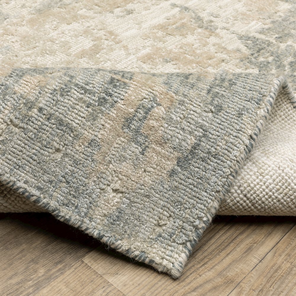 Solstice SLS03 Slate/ Beige Indoor Area Rug - 6' x 9'