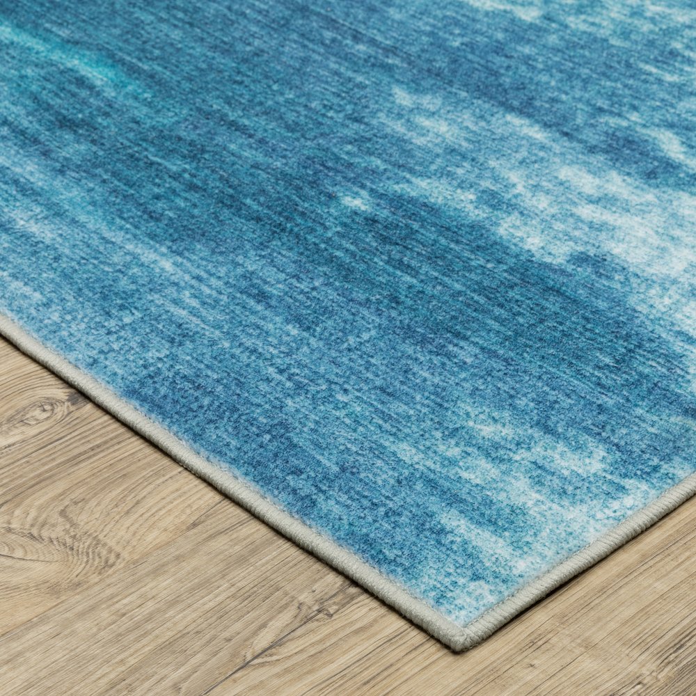 Sumter SUM10 Blue/ Ivory Indoor Area Rug - 5' x 7'